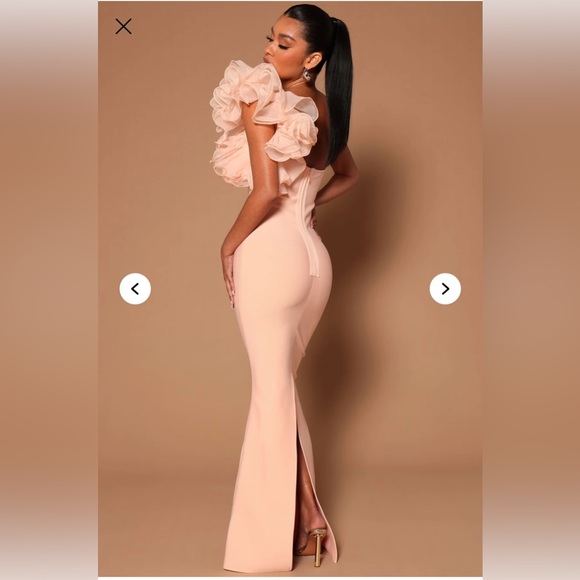 Daniella Bandage Maxi Dress One - Picture 3 of 3